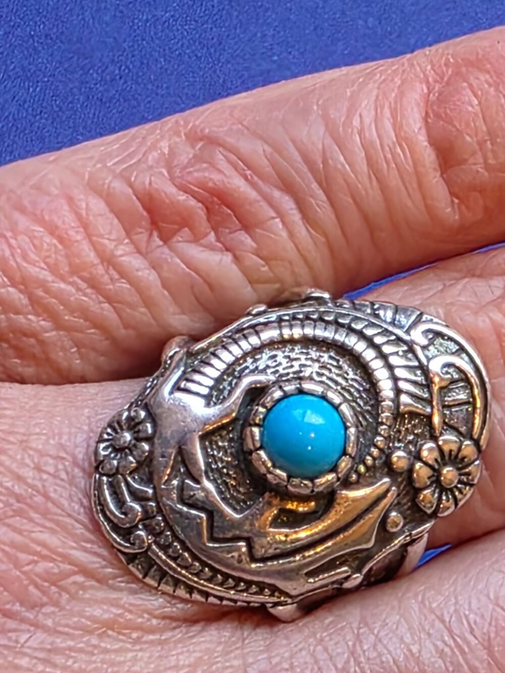 Vintage Sterling Silver and Turquoise Southwestern Shield Ring, size 5
